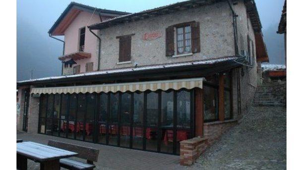 Albergo Trattoria Dazze Marcheno Екстер'єр фото